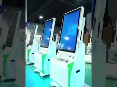CE Medical Billing Touch Screen Self Service Kiosk 32 pollici Ospedale Check In Kiosk