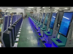 CE Medical Billing Touch Screen Self Service Kiosk 32 pollici Ospedale Check In Kiosk