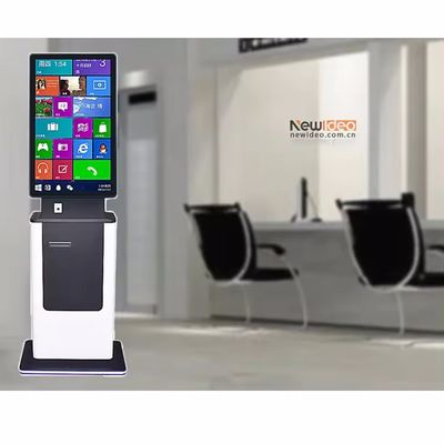 Display touch screen con 300 cd/m2 Brillantezza 1000:1 Contrasto e ampia gamma di temperature per chioschi di fatturazione