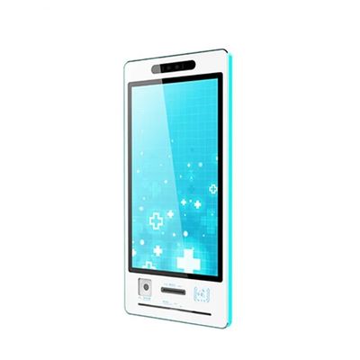 Display touch screen con 300 cd/m2 di luminosità